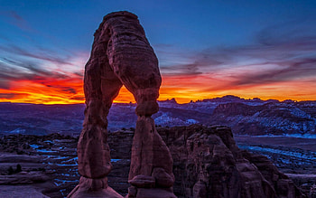 Arch in the Canyons, canyon, arch, clouds, sky, nature, sunset, mountain HD wallpaper