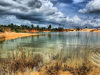 Clouds on Sekadau, yellow, clouds, grass, indonesia, lake HD wallpaper