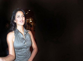 KATRINA KAIF, sexy, babe, hot, women, nice HD wallpaper