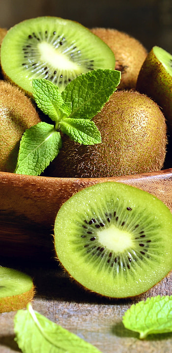 Food kiwi, Nutritious snack, Natural source, Tropical flavor HD phone wallpaper