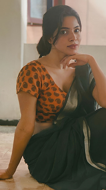 Divya Bharti, tamil actress, sexy gorgeous HD phone wallpaper