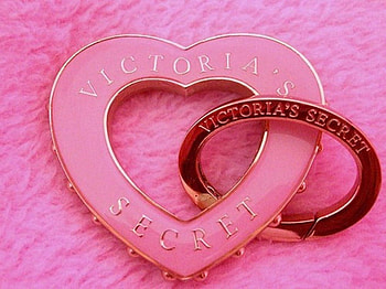 Victoria's Secret, pink, fashion, ring, haute couture, lingerie, heart HD wallpaper