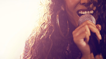 Sing-alongs, More karaoke, Nightlife entertainment, Musical extravaganza HD wallpaper