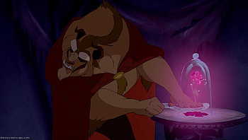 Beauty and the Beast (2022) movie HD wallpaper