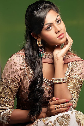 Karthika Nair, finger, lip HD phone wallpaper