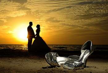 Love, sea, man, bride, woman HD wallpaper