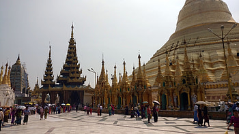 Shwedagon Pagoda, Yangon, Myanmar, Travel destination HD wallpaper