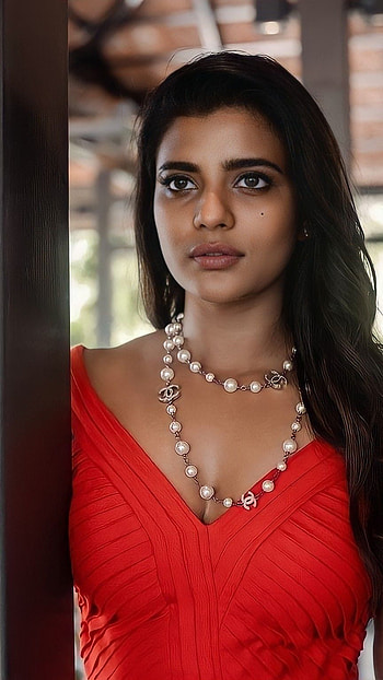 Aishwarya rajesh, tamil actress HD phone wallpaper