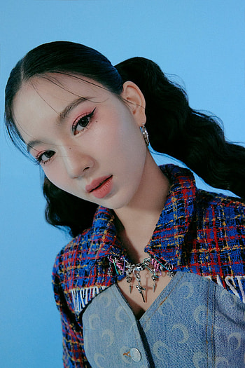 STAYC, K-pop, Music, Page HD phone wallpaper