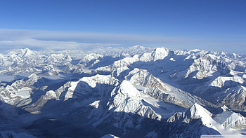 Snowy Mountain Peaks Snowy, Mountain, Peaks HD wallpaper
