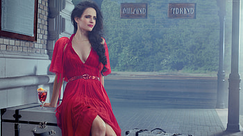 Eva Green in , Celebrity elegance, Immersive experience, Mesmerizing beauty HD wallpaper