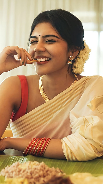 Kalyani Priyadarshini, mollywood, onam HD phone wallpaper