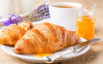 Croissant , Top backgrounds, High quality, Tasty treats HD wallpaper