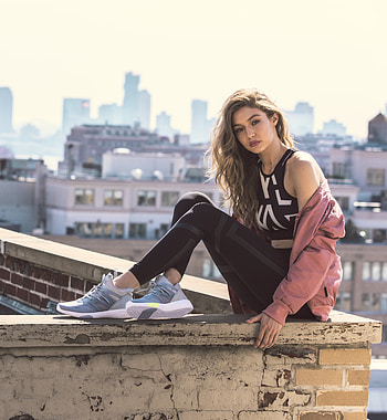Gigi Hadid Reebok , gigi-hadid, celebrities, girls, reebok, shoes, model HD phone wallpaper