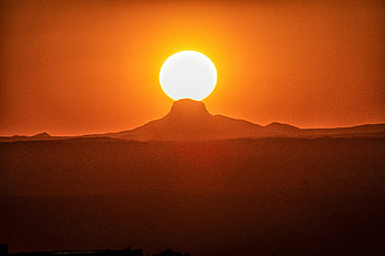 — Orange Desert Sunset Silhouette, Silhouette, Sun HD wallpaper