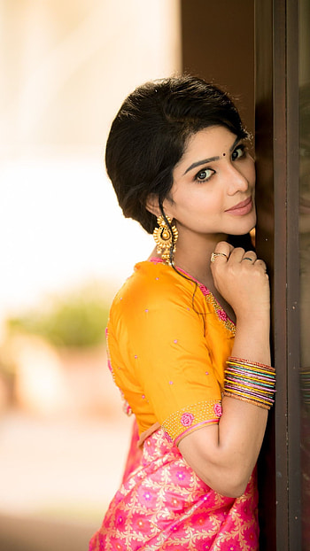 Pavitra Lakshmi, saree beauty HD phone wallpaper