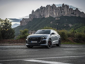 2025 Audi RS Q8 Performance, car, Audi, Audi RS Q8 HD wallpaper