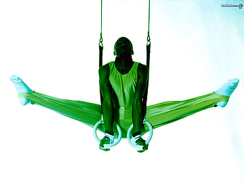 Gymnast in Green, gymnastics, muscular, rings, strong, fit, sport, male, technique HD wallpaper