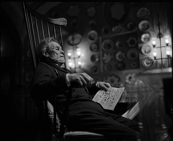 Poor Things Movie - Monochrome Cinematic Scene, movie, Poor Things HD wallpaper