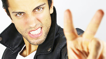 Victory!, man, face, funny, hand, victory HD wallpaper