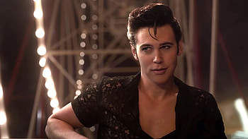Elvis cinematic marvel, Mesmerizing portrayal, Unforgettable soundtrack, Cultural phenomenon HD wallpaper