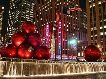 Holidays, Night, Fountain, Christmas Decorations, Christmas Tree Toys, Balls, Street HD wallpaper