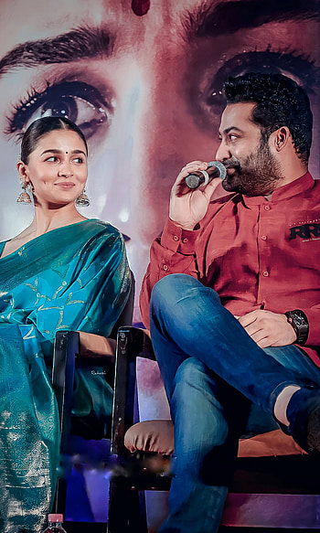 RRR, eye, Tarak, jr NTR, alia bhatt, Alia HD phone wallpaper