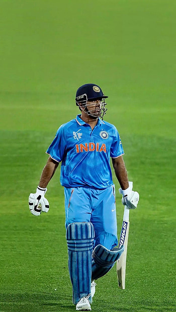 MS Dhoni , Inspiring cricketer, Captivating , Iconic moments HD phone wallpaper