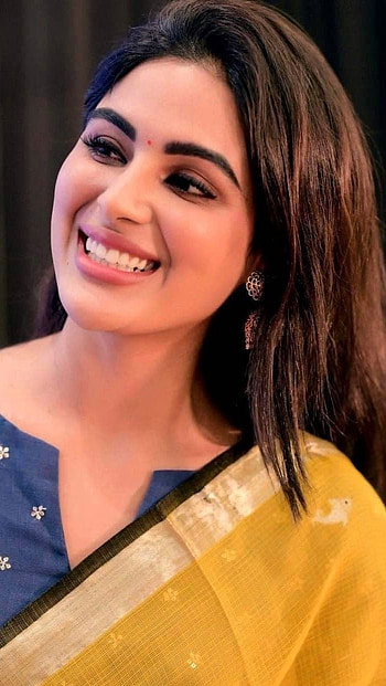 Samyukta menon, malayalam actress HD phone wallpaper