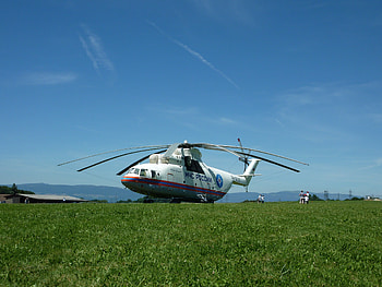People, Grass, Mountains, Miscellanea, Miscellaneous, House, Russia, Meadow, Helicopter, Mi-26, Ministry Of Emergency Situations, Mes, Of Russia HD wallpaper