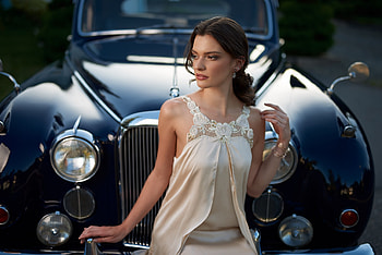 Lovely Girl, model, car, woman, beauty HD wallpaper