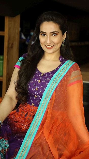 Manusha, telugu actress, anchor HD phone wallpaper