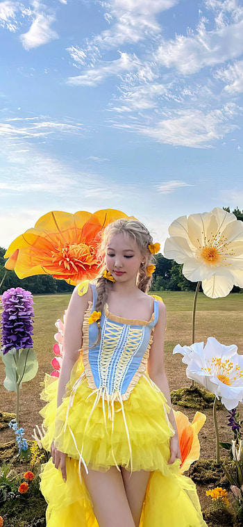 Nayeon, love HD phone wallpaper