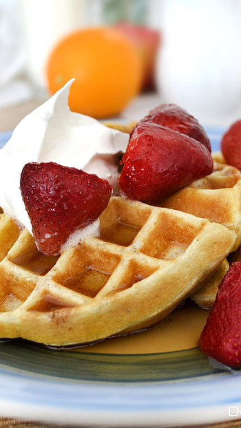 Food and drink , Delicious indulgence, Gourmet treat, Tempting delights HD phone wallpaper