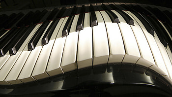 Moving Music 168536 HD wallpaper