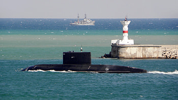 Submarine, Boat, lighthouse, Military, Navy HD wallpaper