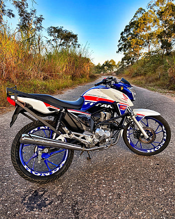 dichava no gray, motorcycle, sky HD phone wallpaper