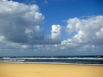 Small Waves, clouds, sky, nature, ocean, beach HD wallpaper