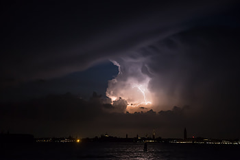 Nature, Clouds, City, Mainly Cloudy, Overcast, Storm, Thunderstorm HD wallpaper