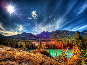 Amazing sky over the emerald lake, sunlight, landscape, lake, emerald, clouds, trees, autumn, nature, sky, amazing HD wallpaper