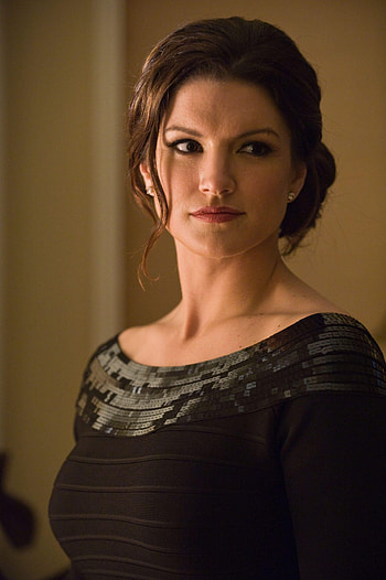 Gina Carano, Hollywood actress, Striking , Glamorous beauty HD phone wallpaper