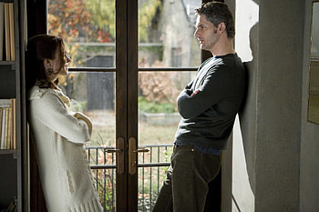 The Time Traveler's Wife, Movie stills, Captivating performances, Heartfelt moments HD wallpaper