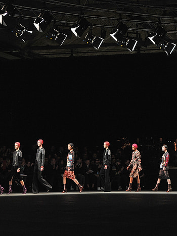 Stunning fashion show , Striking runway moments, Fashion as art, Embracing individuality HD phone wallpaper