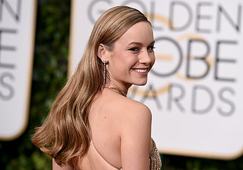 Brie Larson, Celebrity, Actress, American, Brown Eyes, Brunette, Earrings, Smile HD wallpaper
