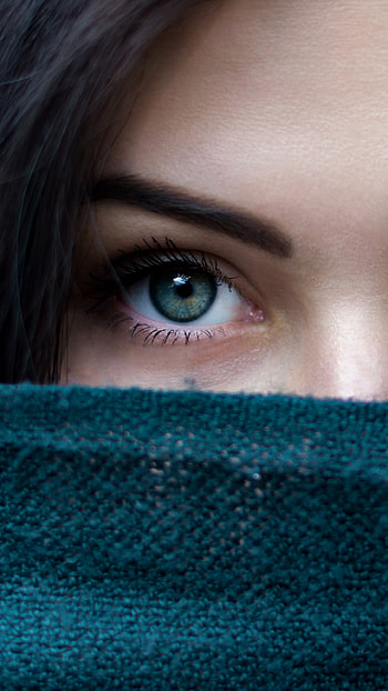 Emerald Gaze — Woman's , face, green eyes, woman, eye HD phone wallpaper