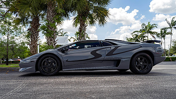 Sleek Lamborghini Supercar — Ultra, car, Lamborghini HD wallpaper