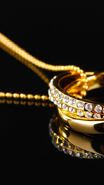 Luxury jewelry stores, Exquisite designs, High-quality craftsmanship, Exclusive collections HD phone wallpaper