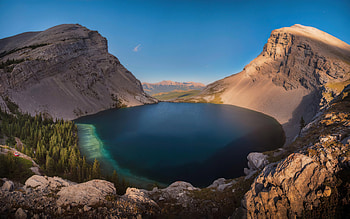 Carnarvon Lake, mountain lake, mountain landscape, morning, mountains, Alberta, Canada HD wallpaper