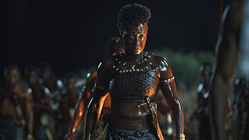 Hero Fiennes Tiffin Viola Davis Sheila Atim Adrienne Warren John Boyega The Woman King HD wallpaper