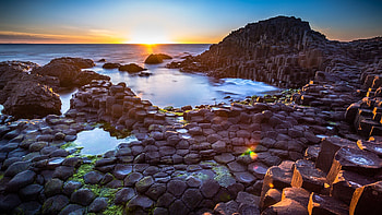 Sunset, Giants Causeway, County Antrim, Northern Ireland HD wallpaper